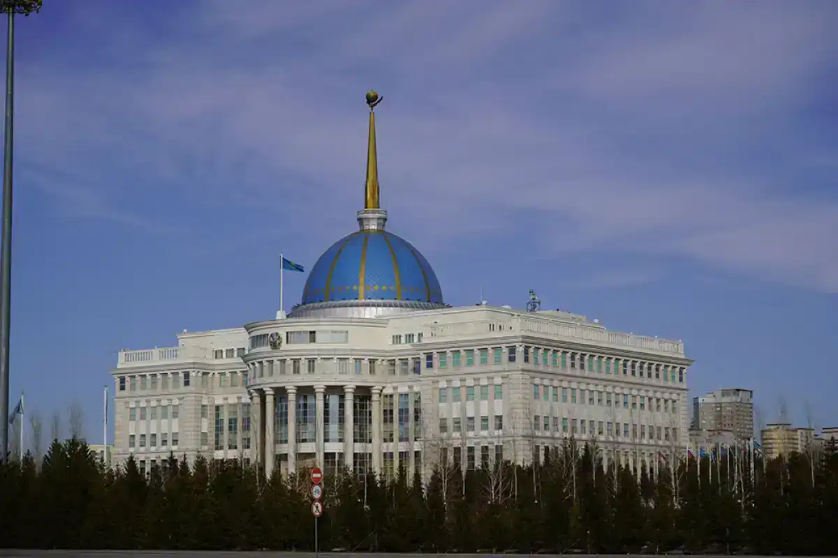 Президент подписал Конституционный закон о специальном правовом режиме города Алатау