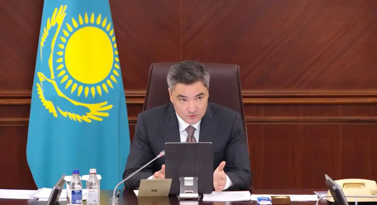 Олжас Бектенов поручил принять меры по стабильному обеспечению южных регионов поливной водой