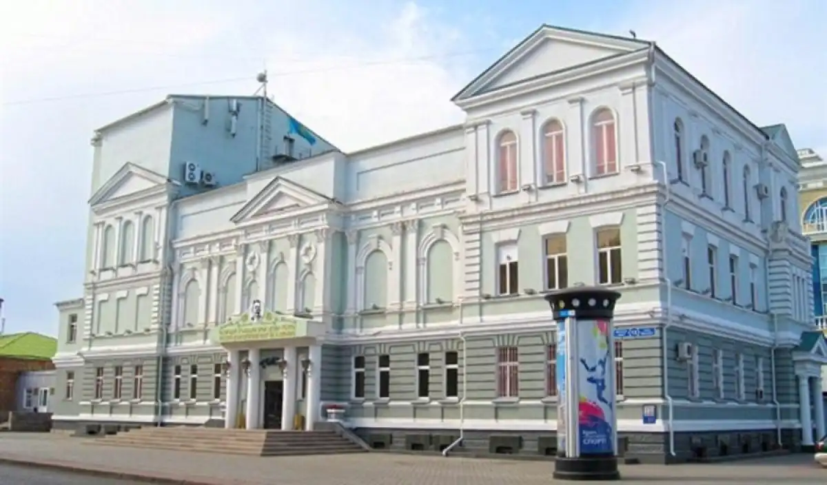 Коллектив театра имени М. Горького  поблагодарил Главу государства за решение о присвоении национального статуса