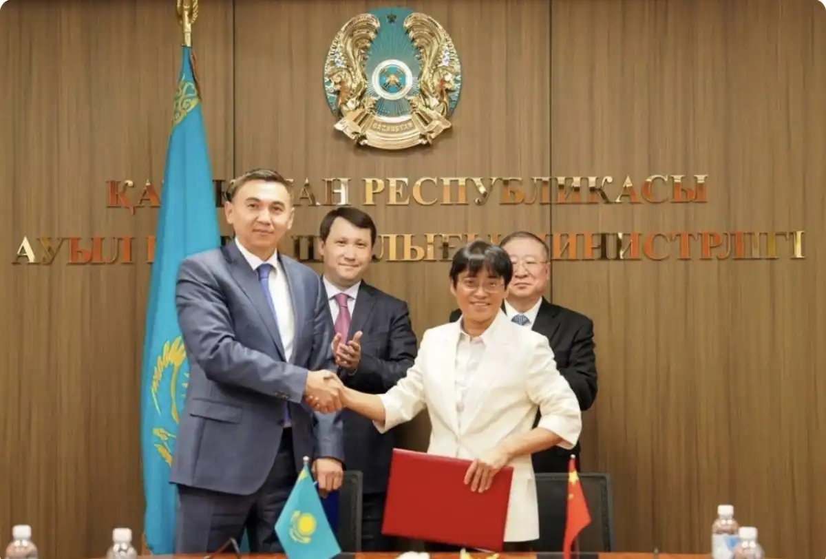 Казахстан подключился к цифровой зерновой платформе Китая