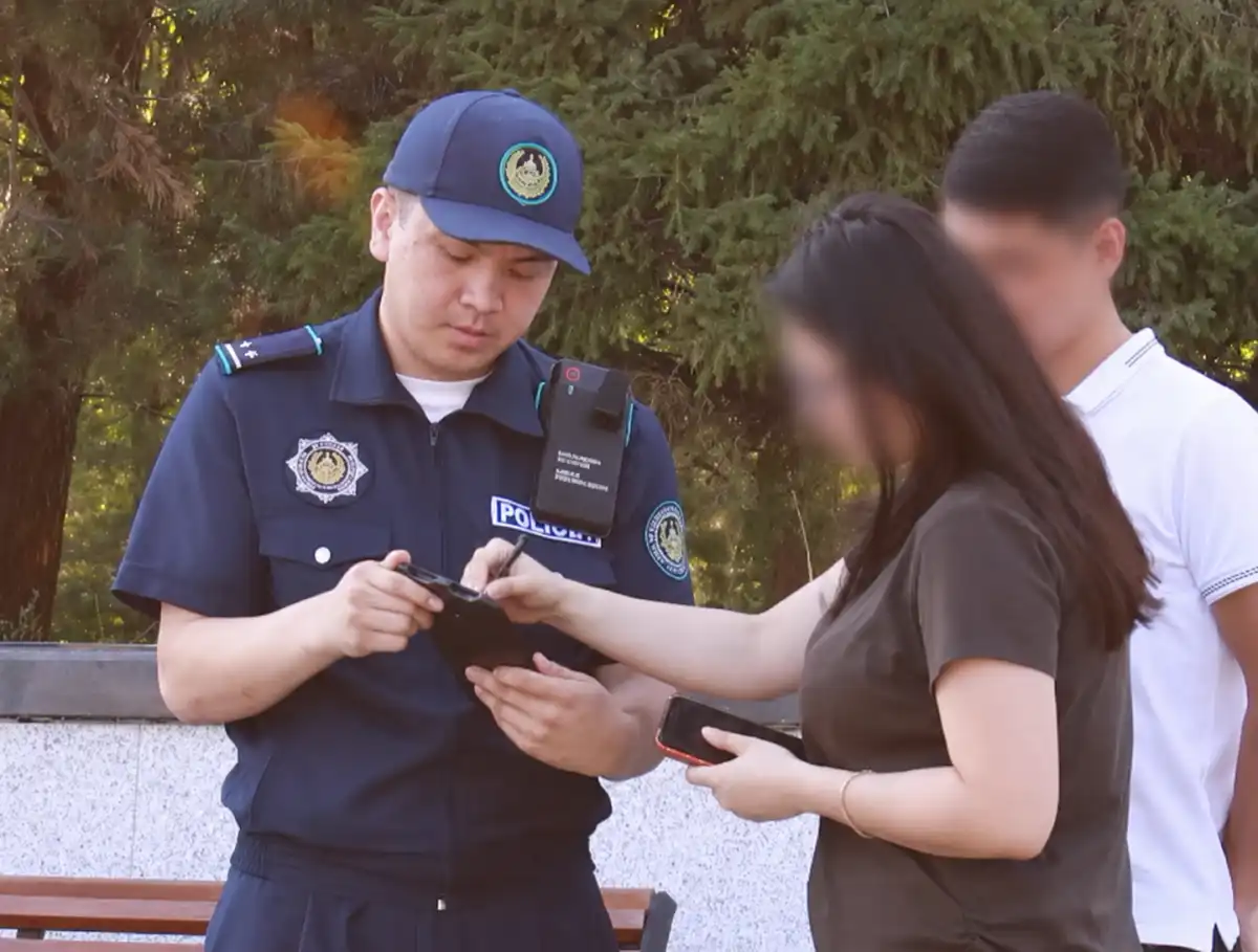 Камеры помогут выявлять нарушителей чистоты в столичном районе "Нура"
