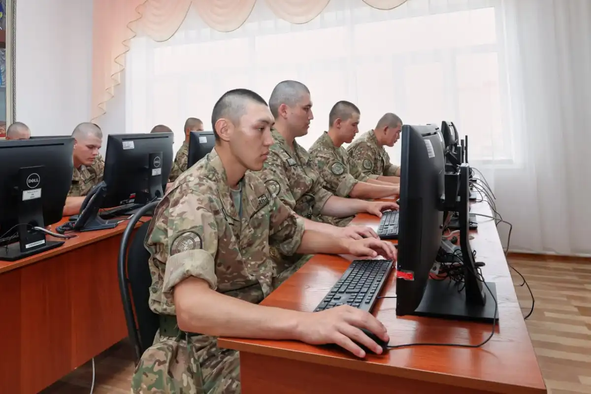 Психологический портрет за 10 минут: в Нацгвардии внедряют цифровую систему E-Nazar