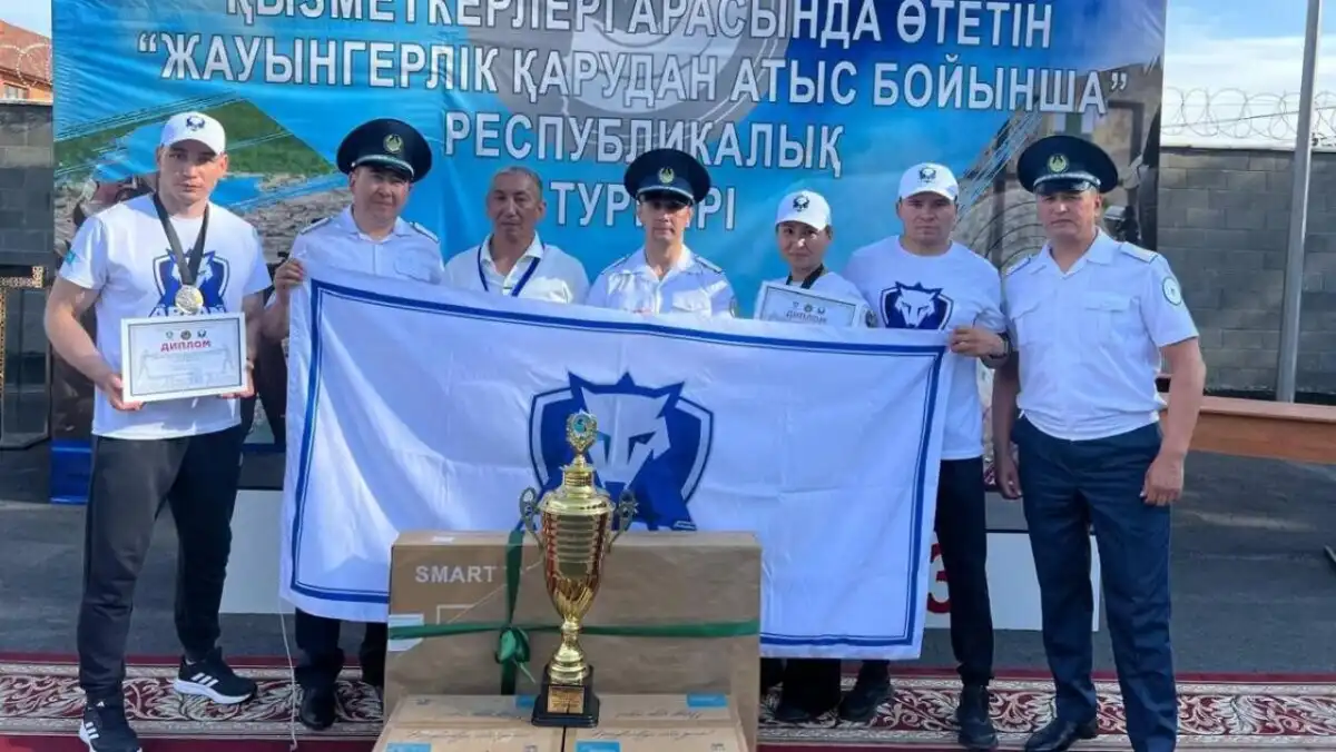 Столичные полицейские вошли в число сильнейших стрелков страны