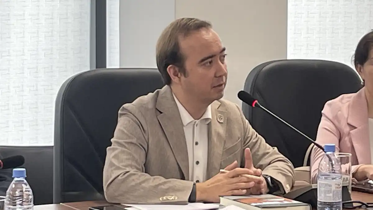 Муслим  Хасенов: Новая Конституция сформировала собственную конституционную модель Казахстана