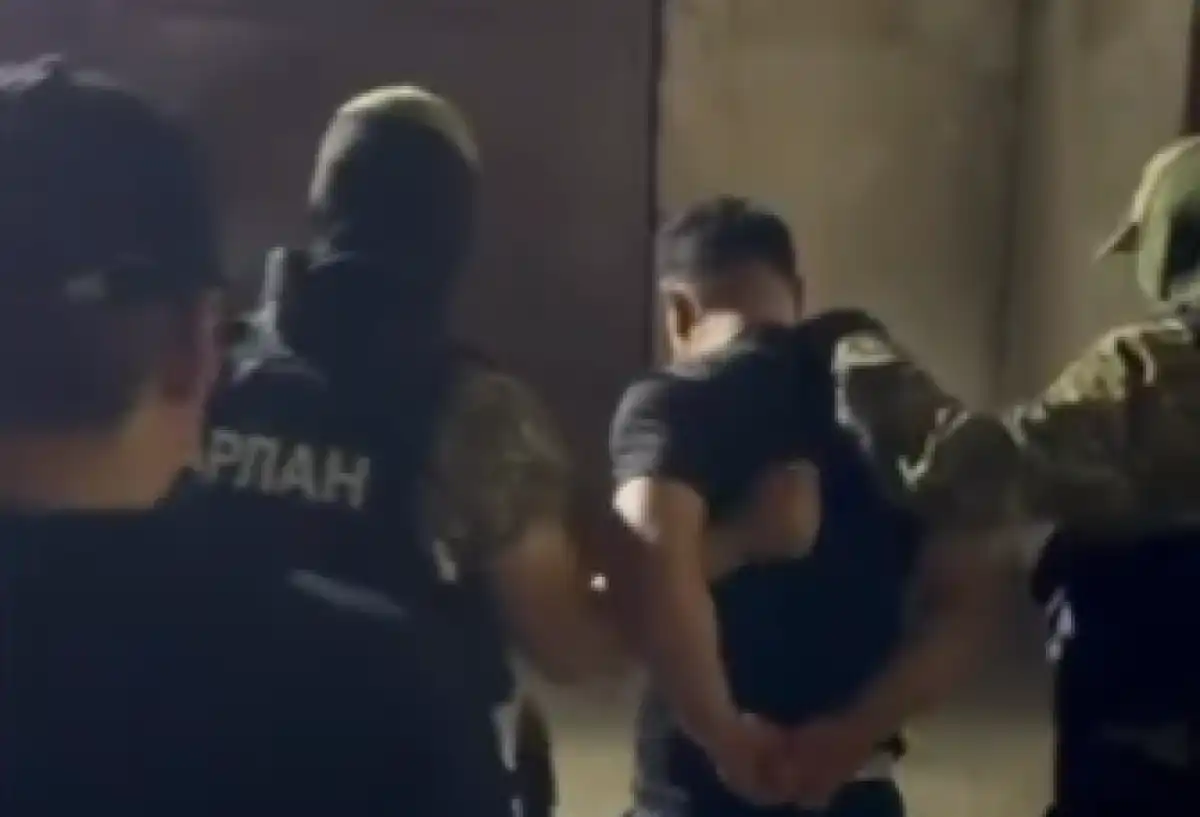 Блогера задержали по подозрению в вымогательстве в Шымкенте