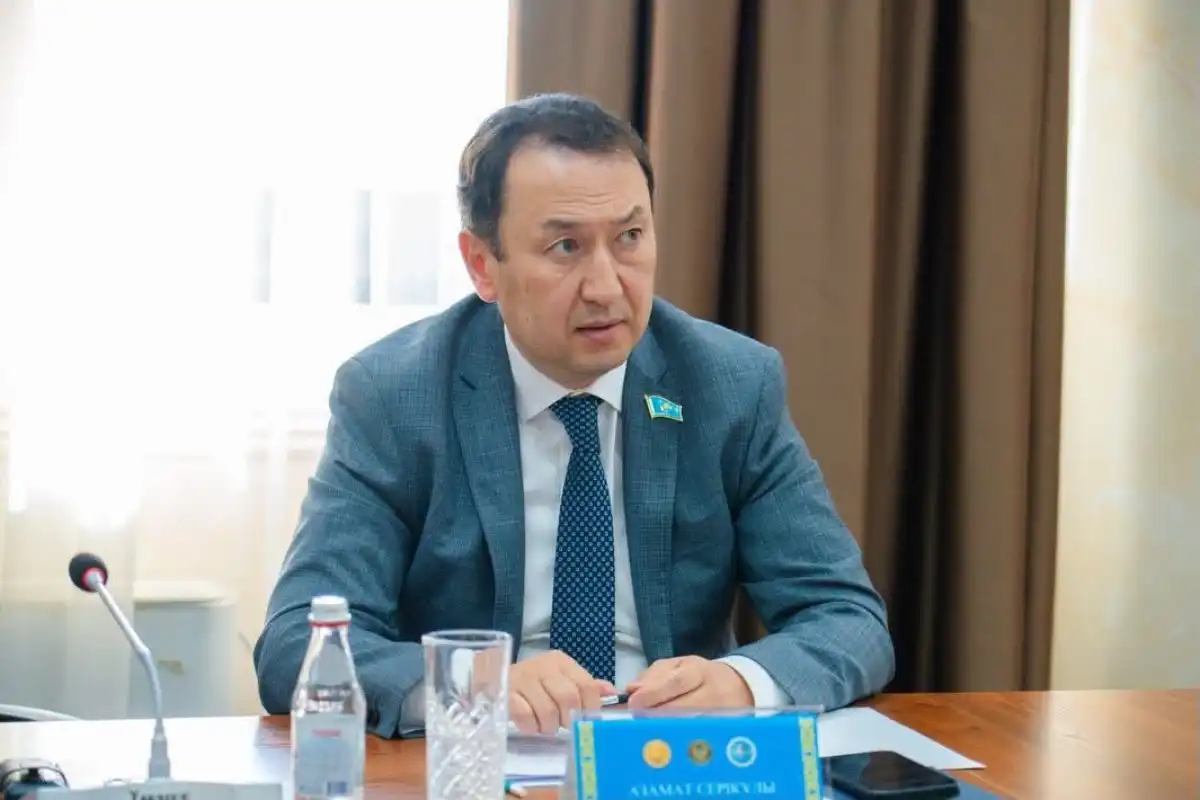 Любите наш город, и он обязательно ответит вам взаимностью – Азамат Айтхожин
