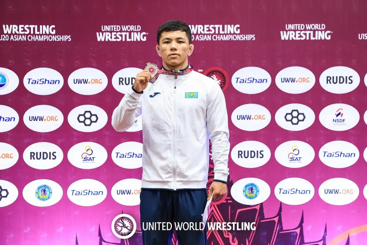 Казахстанские борцы завоевали 18 медалей на чемпионате Азии в Таиланде