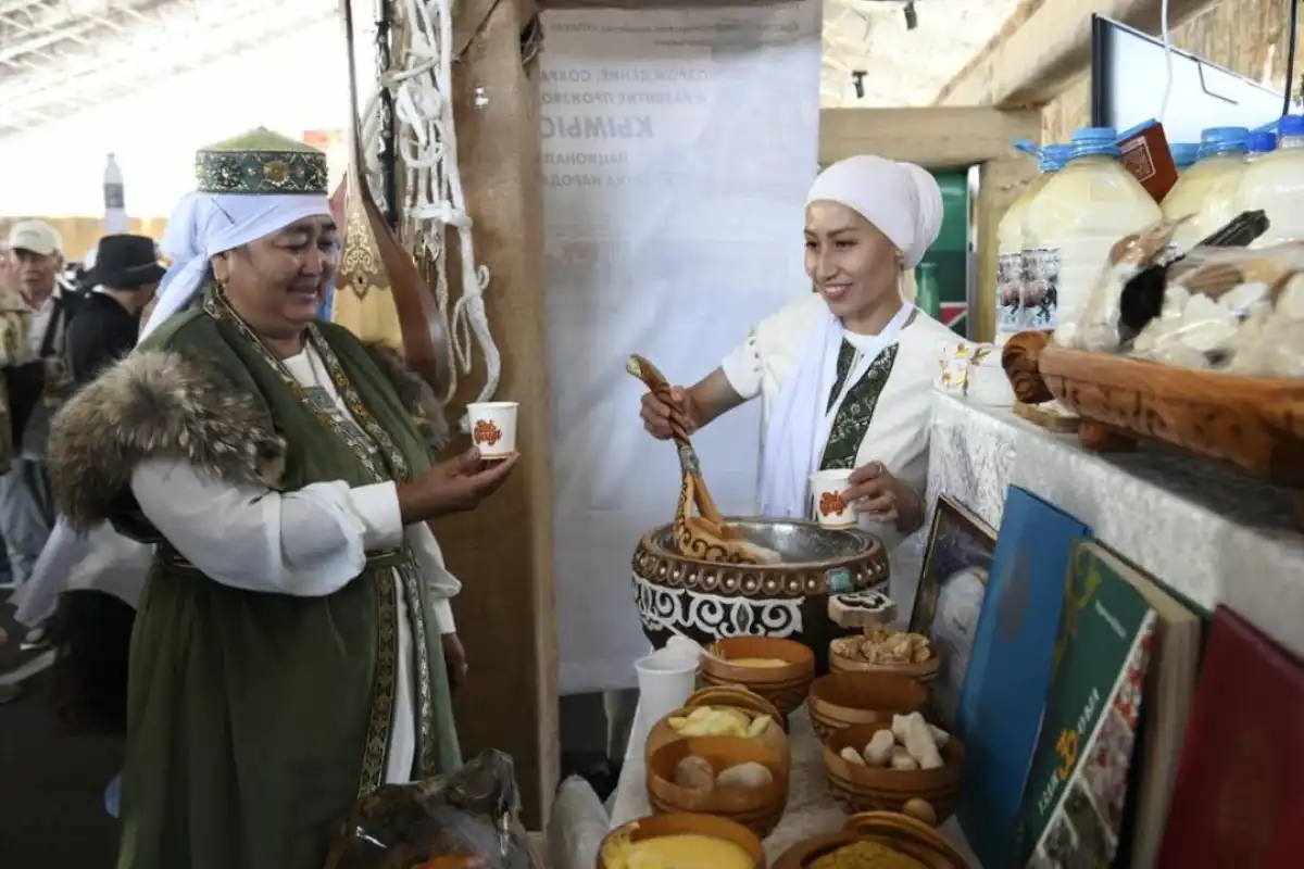 Более 60 производителей кумыса представят свою продукцию на фестивале BaiQymyz-2026 в Астане