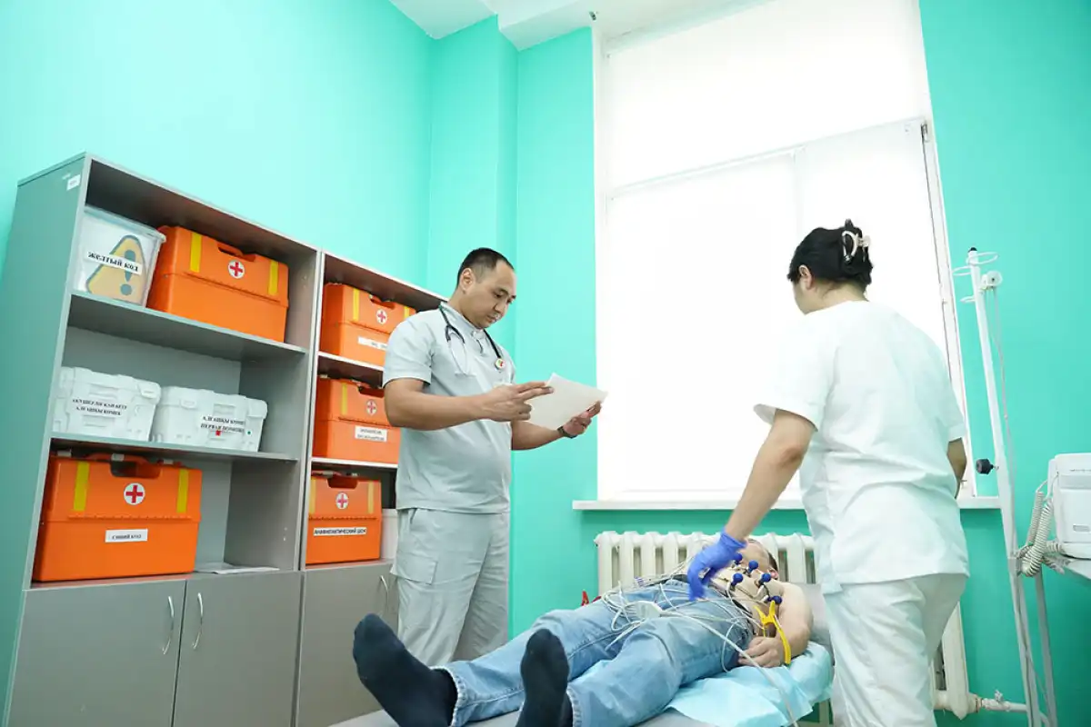 Казахстанцам станет проще узнать свой статус в ОСМС