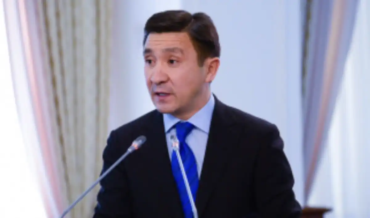 Экс-вице-министр культуры и спорта Ерлан Кожагапанов вышел на свободу после года в колонии