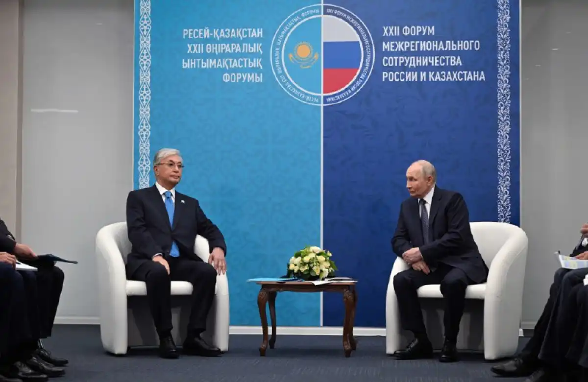 Касым-Жомарт Токаев провел встречу с Владимиром Путиным