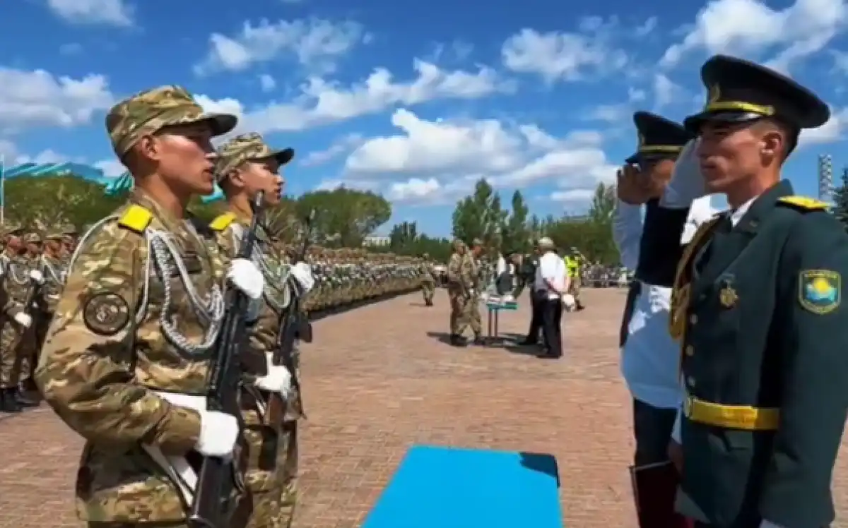 185 военнослужащих Национальной гвардии приняли присягу в Астане