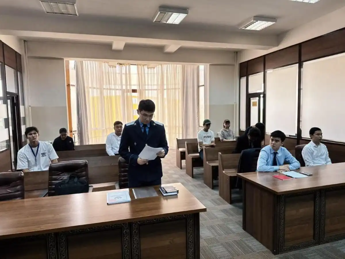 Судебный процесс по делу о наркотиках показали студентам в Астане