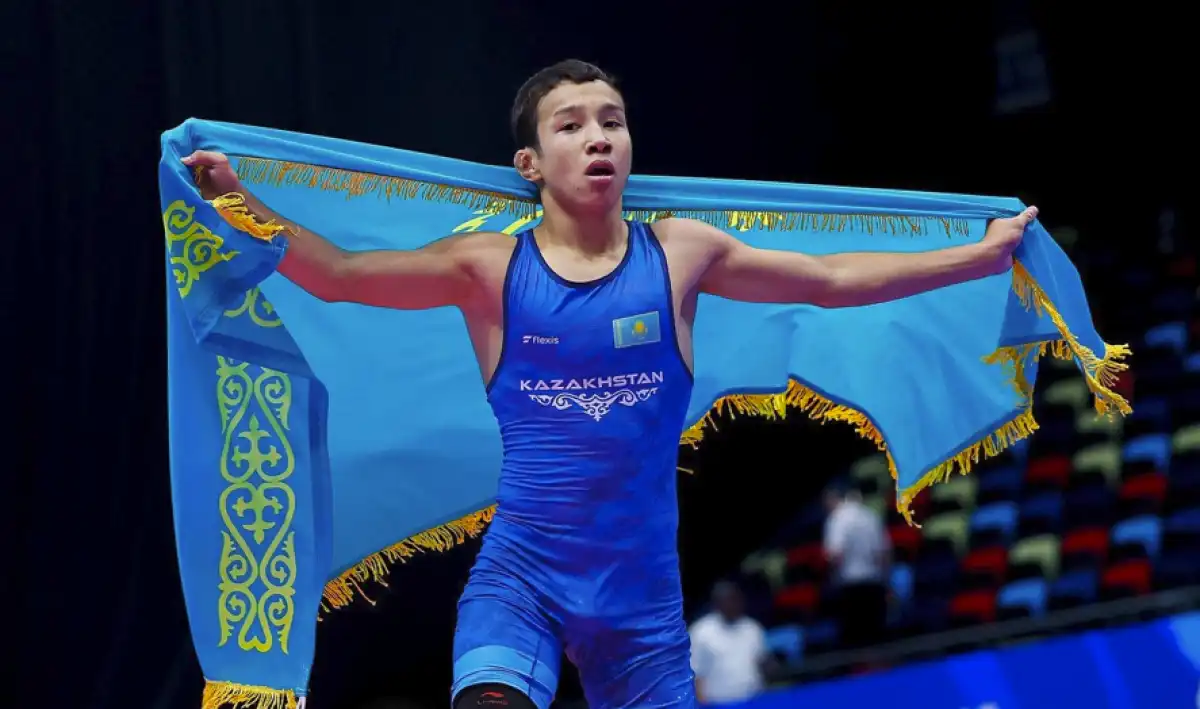 Казахстанские борцы завоевали 8 медалей на чемпионате мира U17