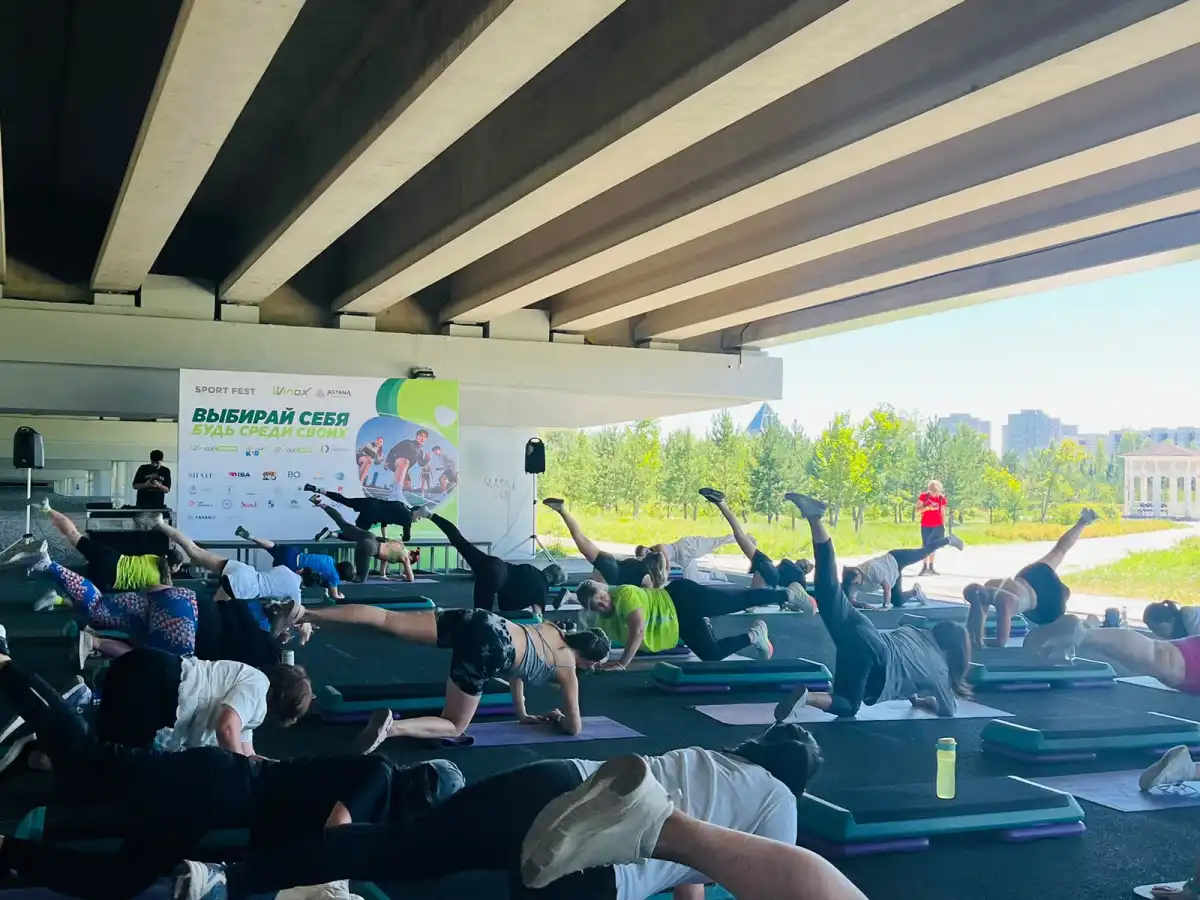 Велопробег и спортивный фестиваль Sport Fest проходят в Астане