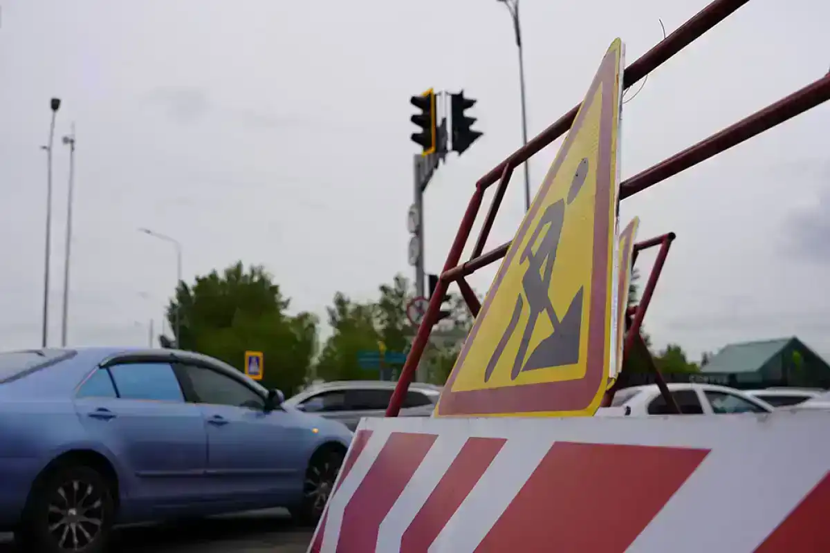 На участке объездной дороги Астаны ограничили движение