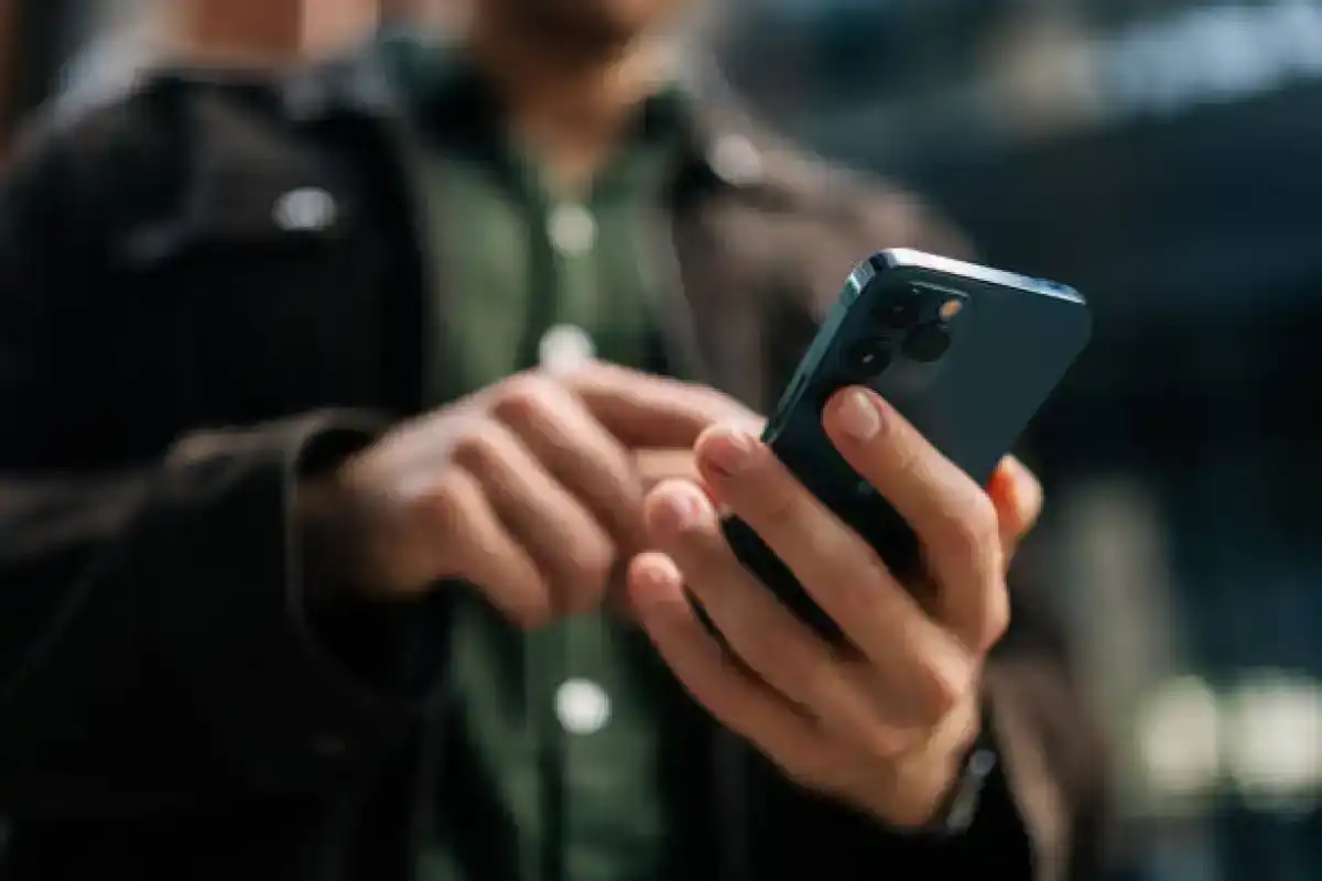 Как защитить свой аккаунт в WhatsApp от взлома, рассказали в МВД РК