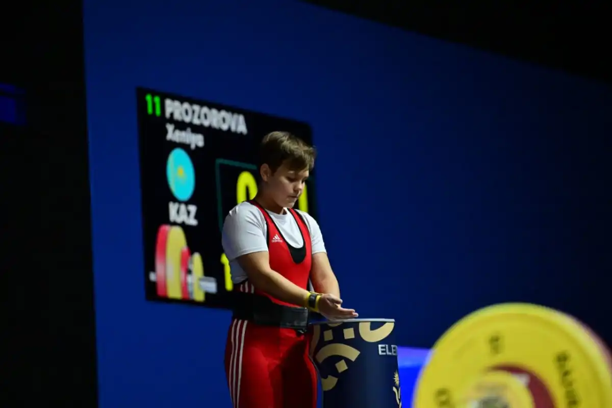 Казахстанская тяжелоатлетка Ксения Прозорова стала чемпионкой Азии