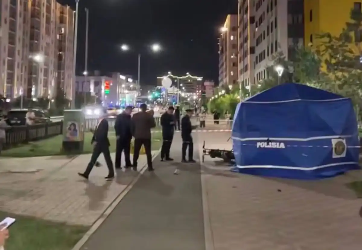 Девушка скончалась на месте после падения с многоэтажки в Астане