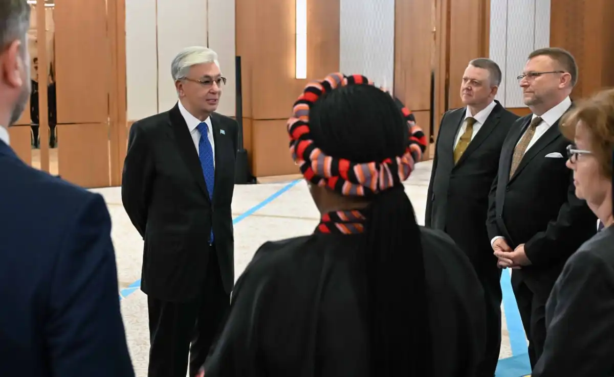 Токаев заявил о приверженности Казахстана миролюбивому внешнеполитическому курсу