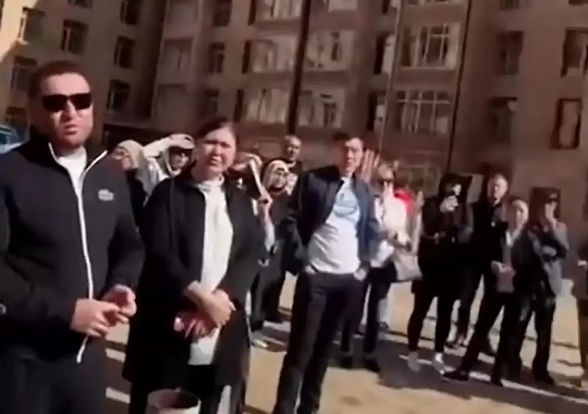 Ждали более 5 лет: 350 дольщиков долгостроя «Атамари» получили долгожданные квартиры в Астане