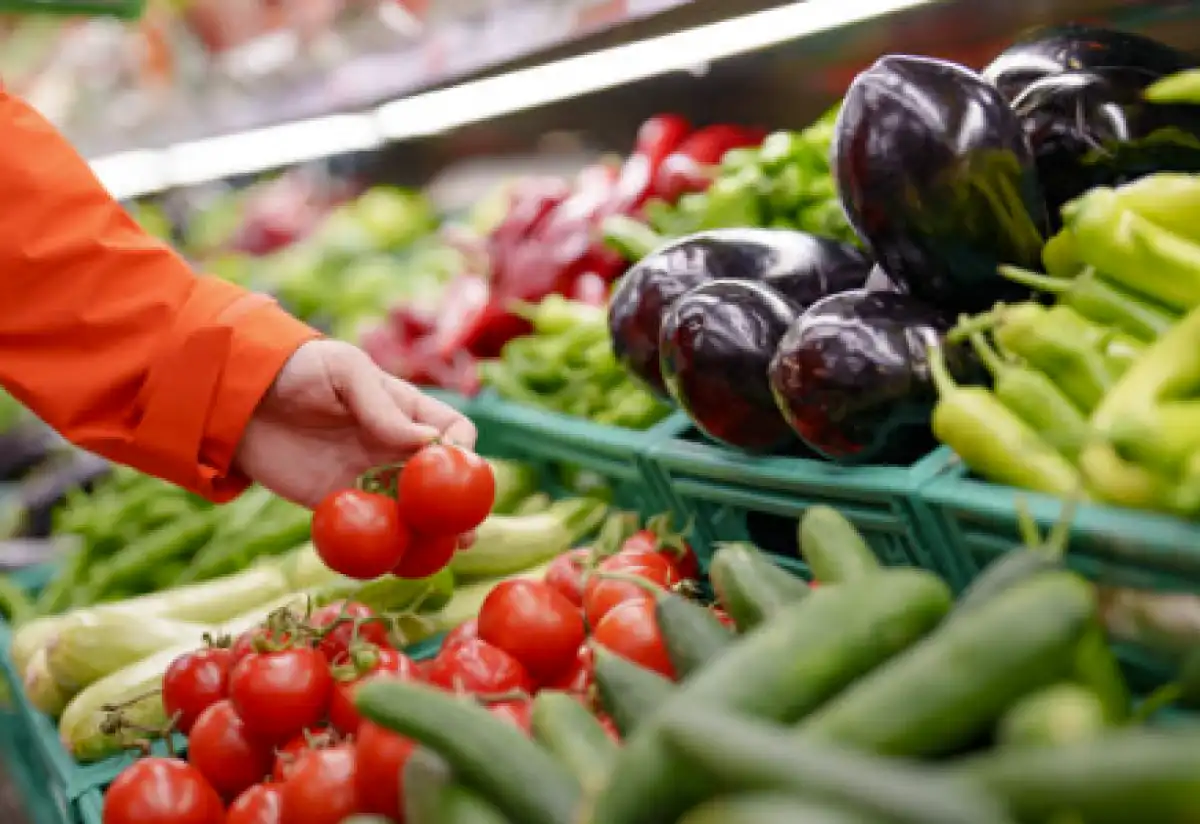 Лук и капуста подешевели почти на 5% за неделю в Казахстане