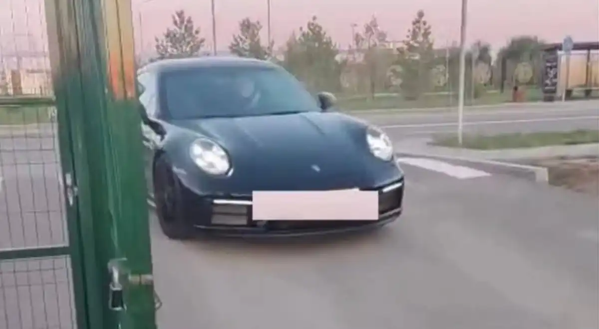 Porsche разогнался почти до 200 км/ч на перекрестке в Астане: нарушителя задержали