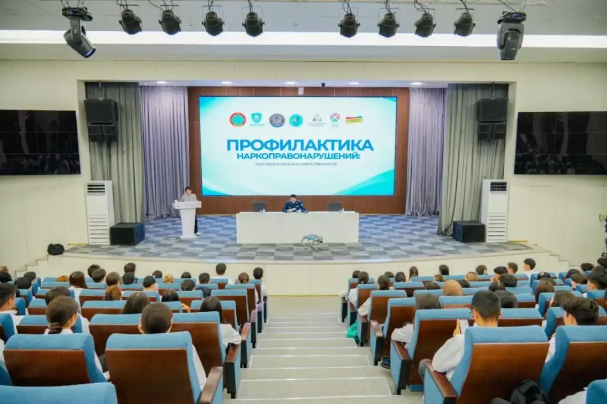 «Легкий заработок не приносит блага»: в Астане молодежи сделали важное предупреждение