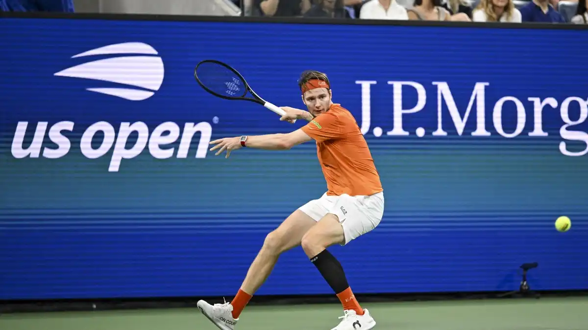 Александр Бублик одержал очередную победу заключительного турнира US Open-2026