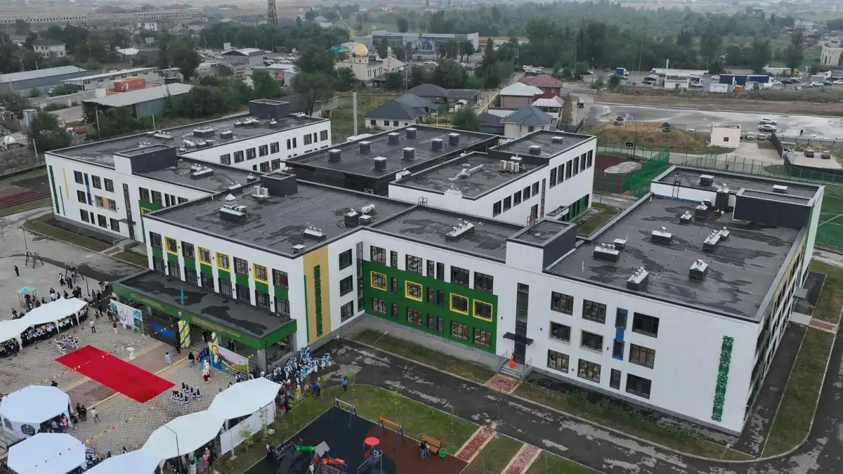 Новые школы, детсады и вокзалы открылись в регионах Казахстана