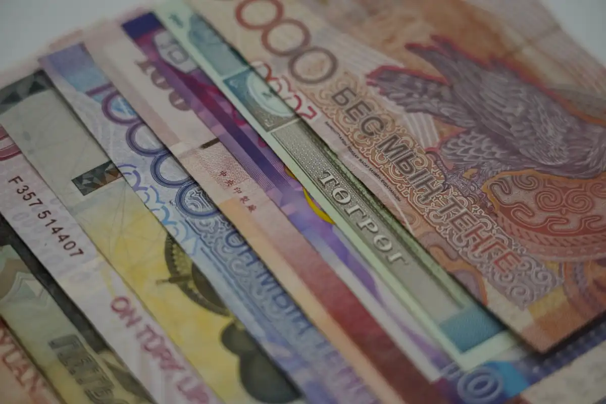 Курс валют в обменниках Астаны на 19 сентября