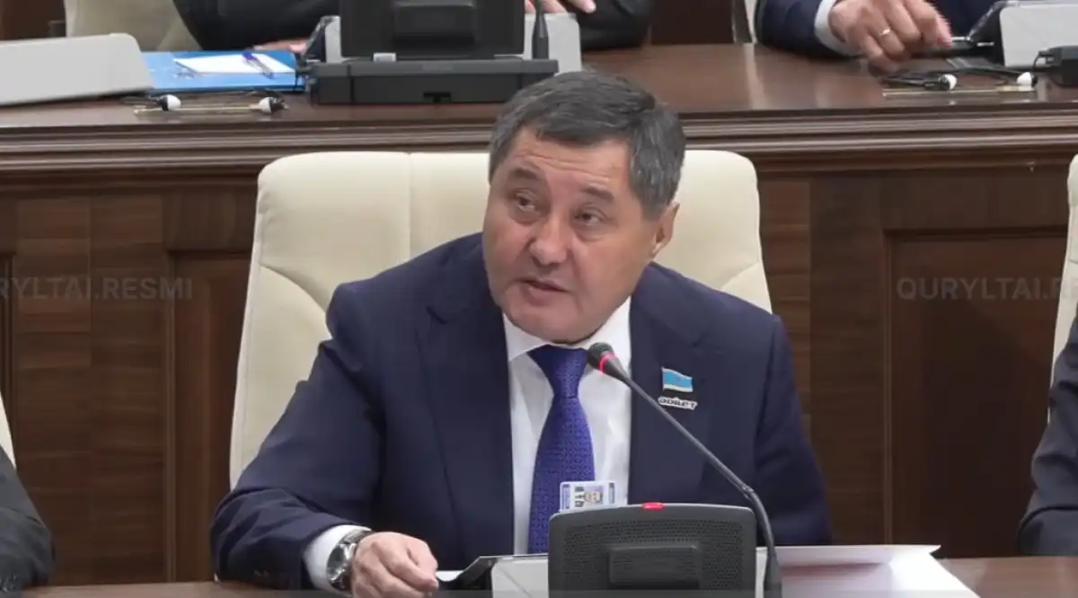 Выявлять ночных гонщиков шумомерами предложил депутат