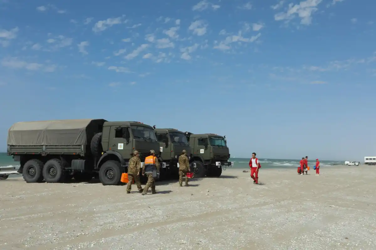 Трагедия на Каспии: число погибших военнослужащих выросло до 12