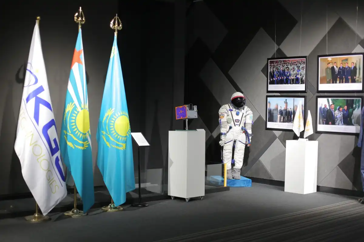 В Астане открылась выставка, посвященная юбилейным датам казахстанского космоса