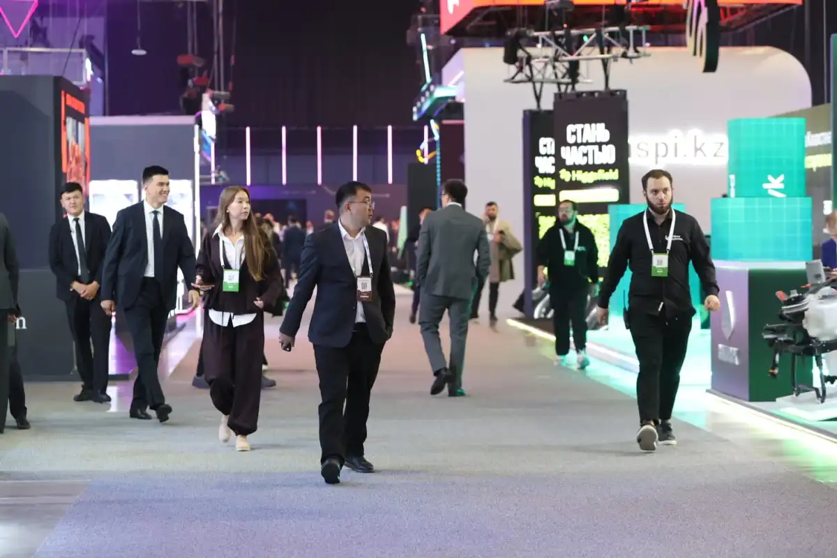 Более 17 000 человек посетили форум AI & Digital Bridge 2026 в Астане